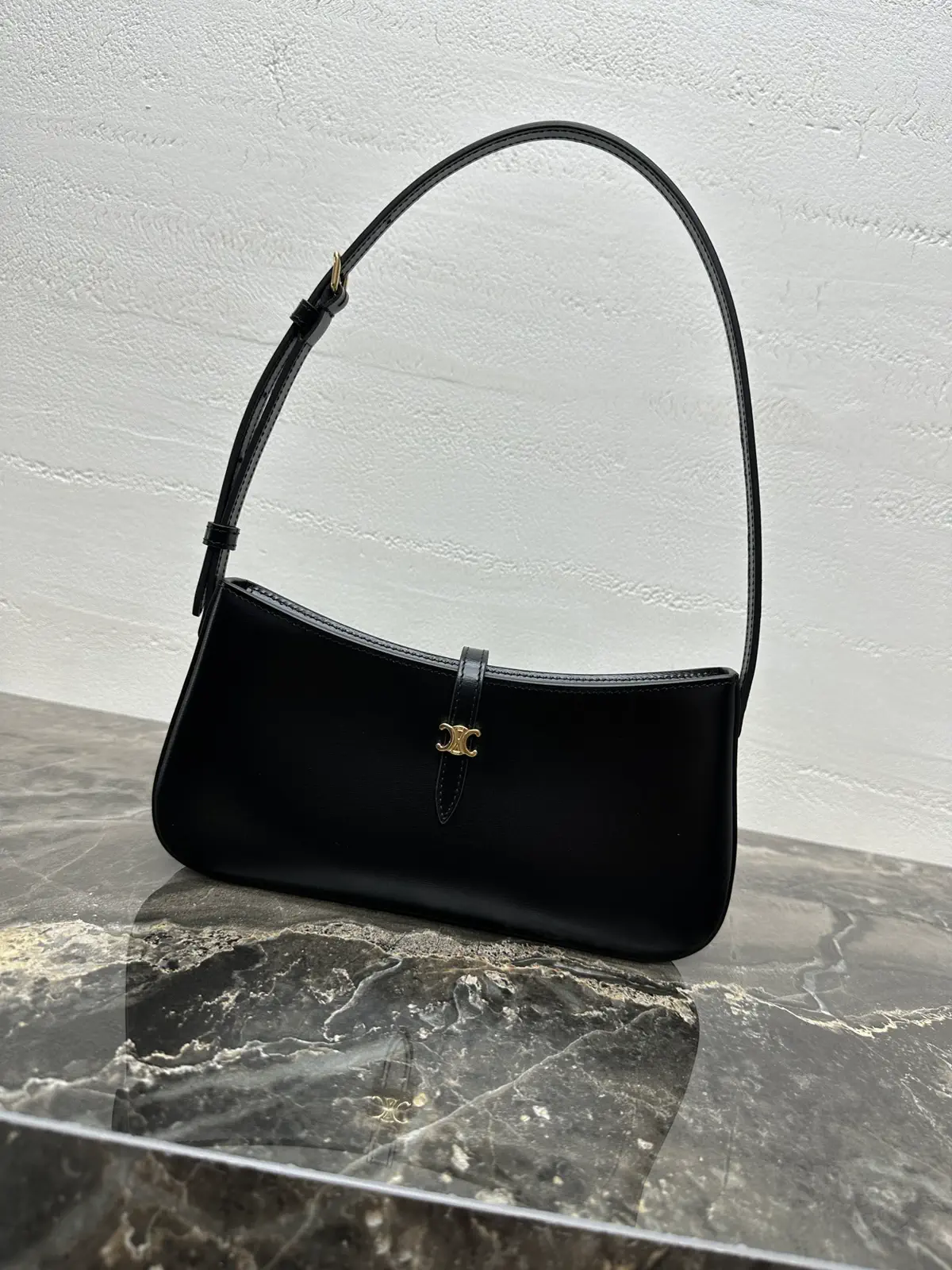 CELINE Black Leather Shoulder Bag image 1
