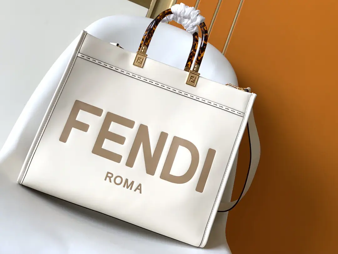 FENDI White Sunshine Shopper Tote Bag image 1