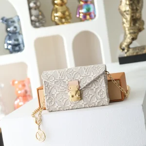 Louis Vuitton Monogram Textile Chain Belt Bag image 1