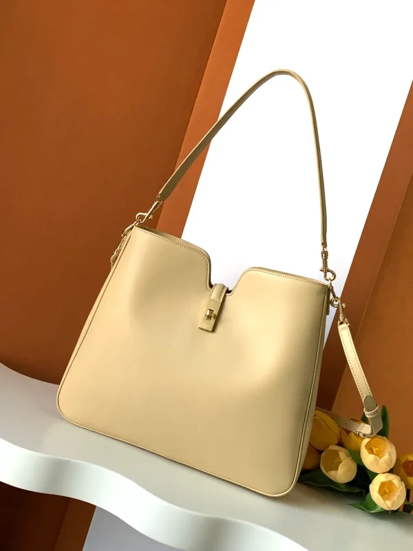 CELINE Camille 16 Soft Shoulder Bag image 1