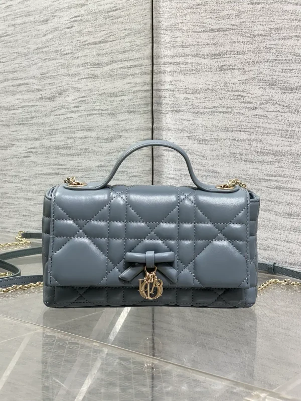 Dior Quilted Bow Chain Crossbody Bag image 1