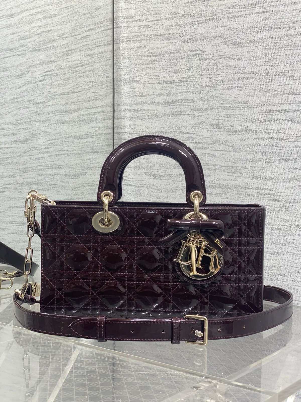 Dior Quilted Patent D-Joy Top Handle Bag image 1