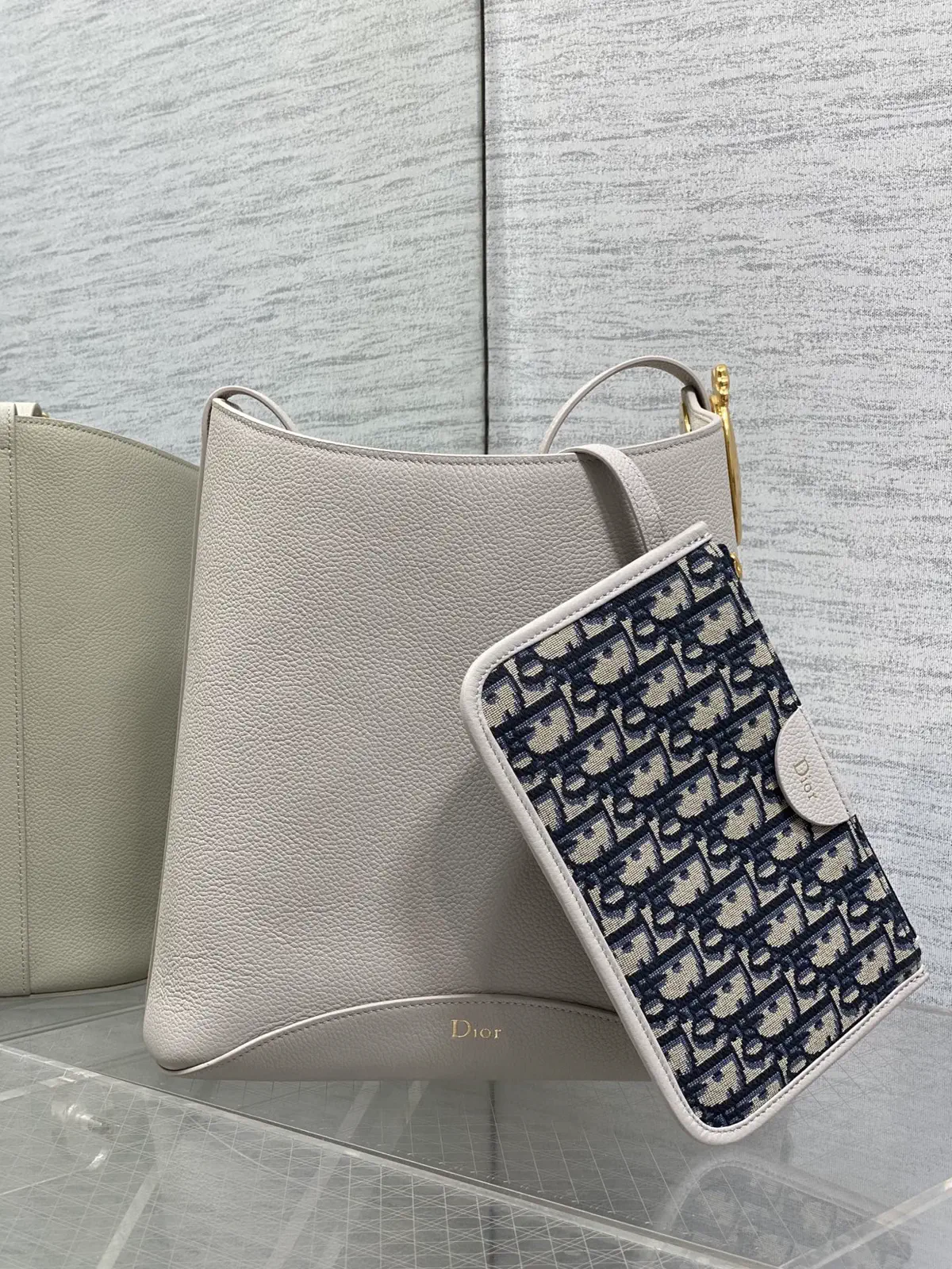 Dior Medaillon Large Bucket Bag image 1