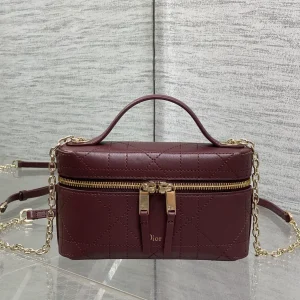 Dior Lady Vanity Quilted Cosmetic Bag image 1