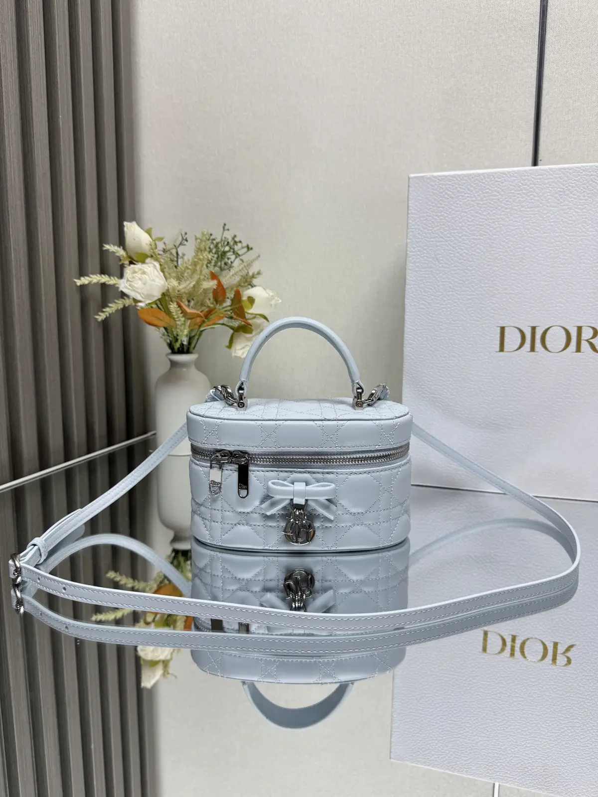 Dior 30 Montaigne Mini Vanity Bag image 1