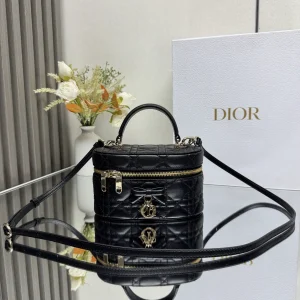 Dior 30 Montaigne Mini Vanity Bag image 1