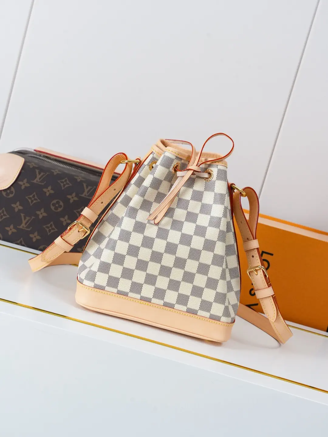 Louis Vuitton Noé BB Damier Azur Bucket Bag image 1