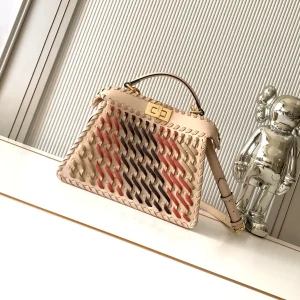 FENDI Peekaboo ISeeU Top Handle Bag image 1