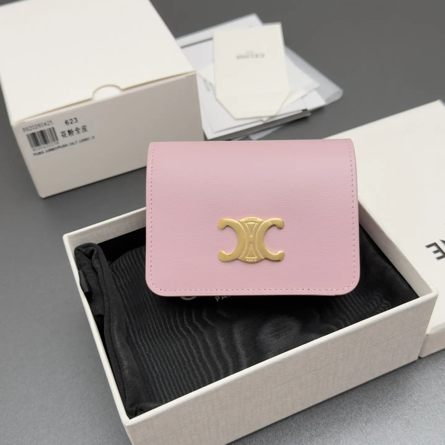 CELINE TRIOMPHE Short Wallet image 1