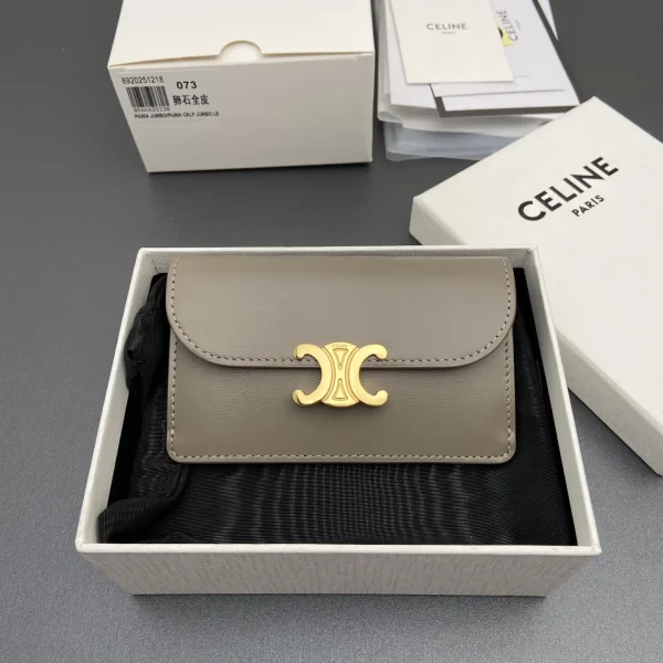 CELINE Triomphe Flap Card Holder image 1