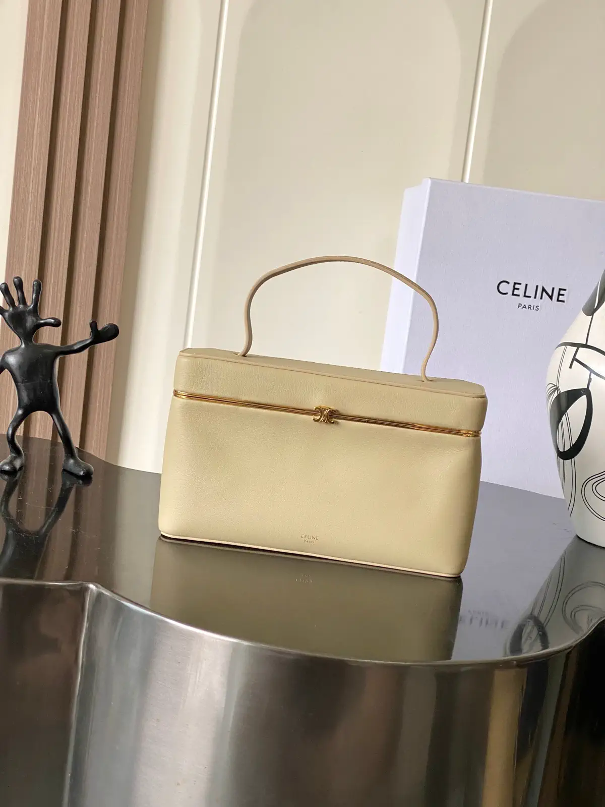 CELINE Beige Top Handle Bag with Triomphe Clasp image 1
