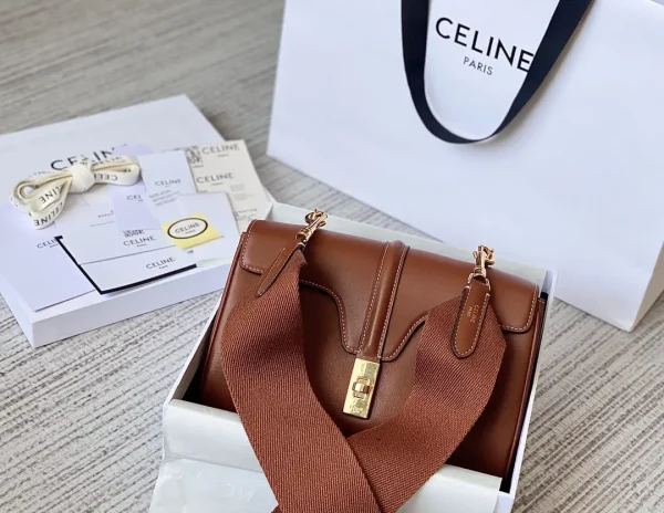 CELINE Brown Leather Shoulder Bag image 1