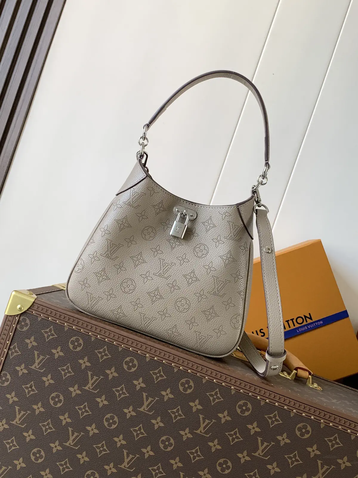 Louis Vuitton Mahina Monogram Hobo Bag image 1