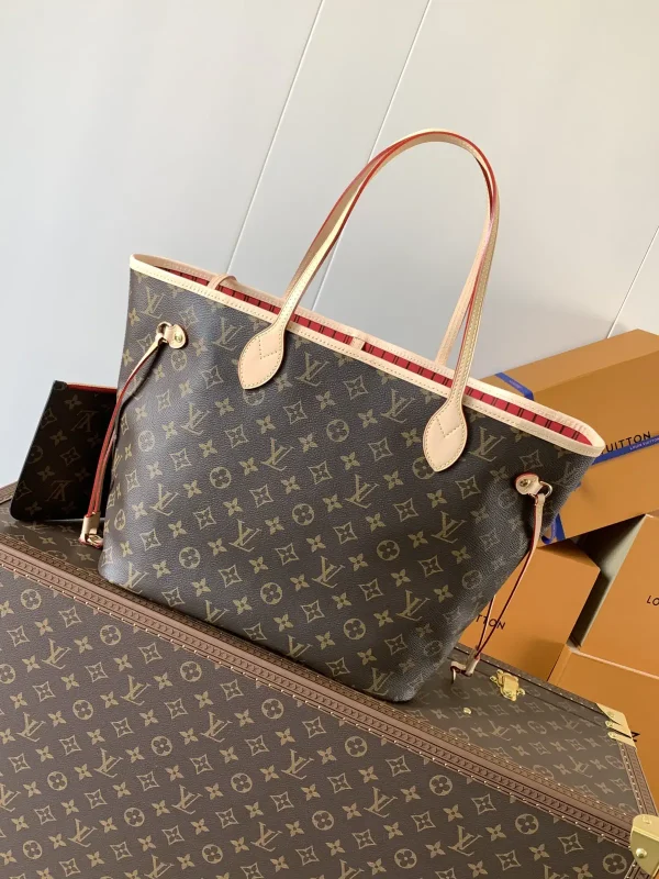 Louis Vuitton Monogram Neverfull MM Tote Bag image 1