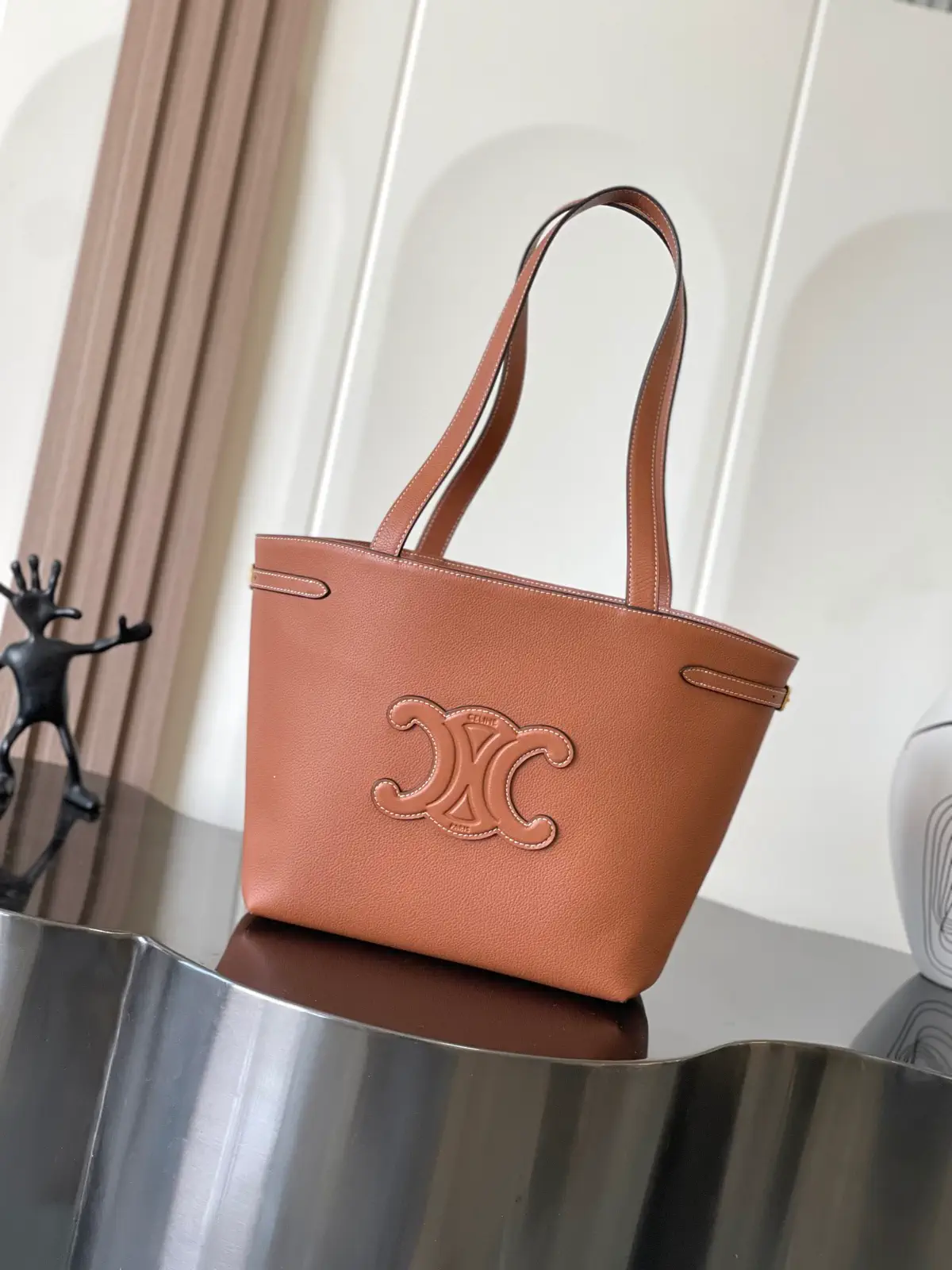 CELINE Cabas Anaïs Small Grained Leather Tote Bag image 1