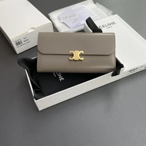 CELINE Triomphe Shiny Calfskin Wallet image 1