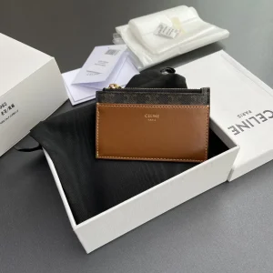 CELINE Triomphe Print Zip Card Holder image 1