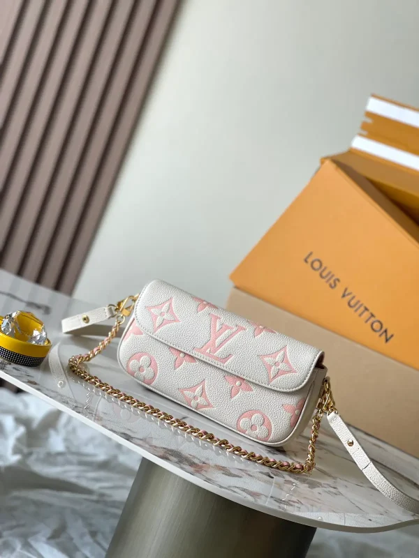Louis Vuitton Wallet On Chain Bag image 1