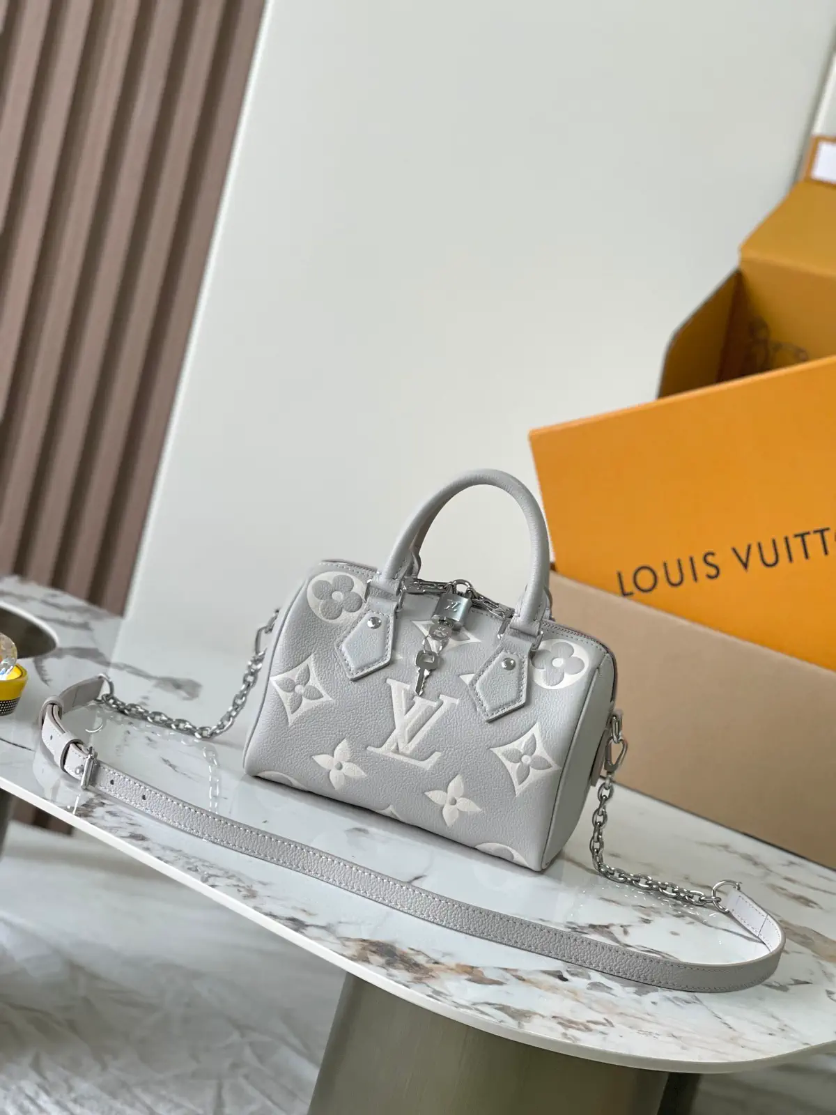 Louis Vuitton Speedy Bandoulière 20 Monogram Top Handle Bag image 1