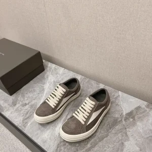Suede Low-Top Casual Sneakers image 1