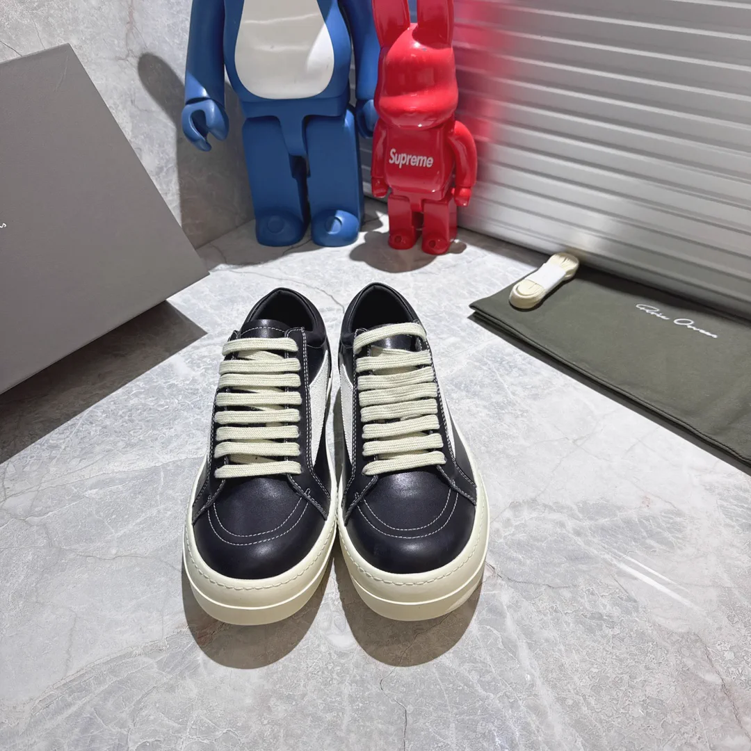 Leather Low-Top Casual Sneakers image 1