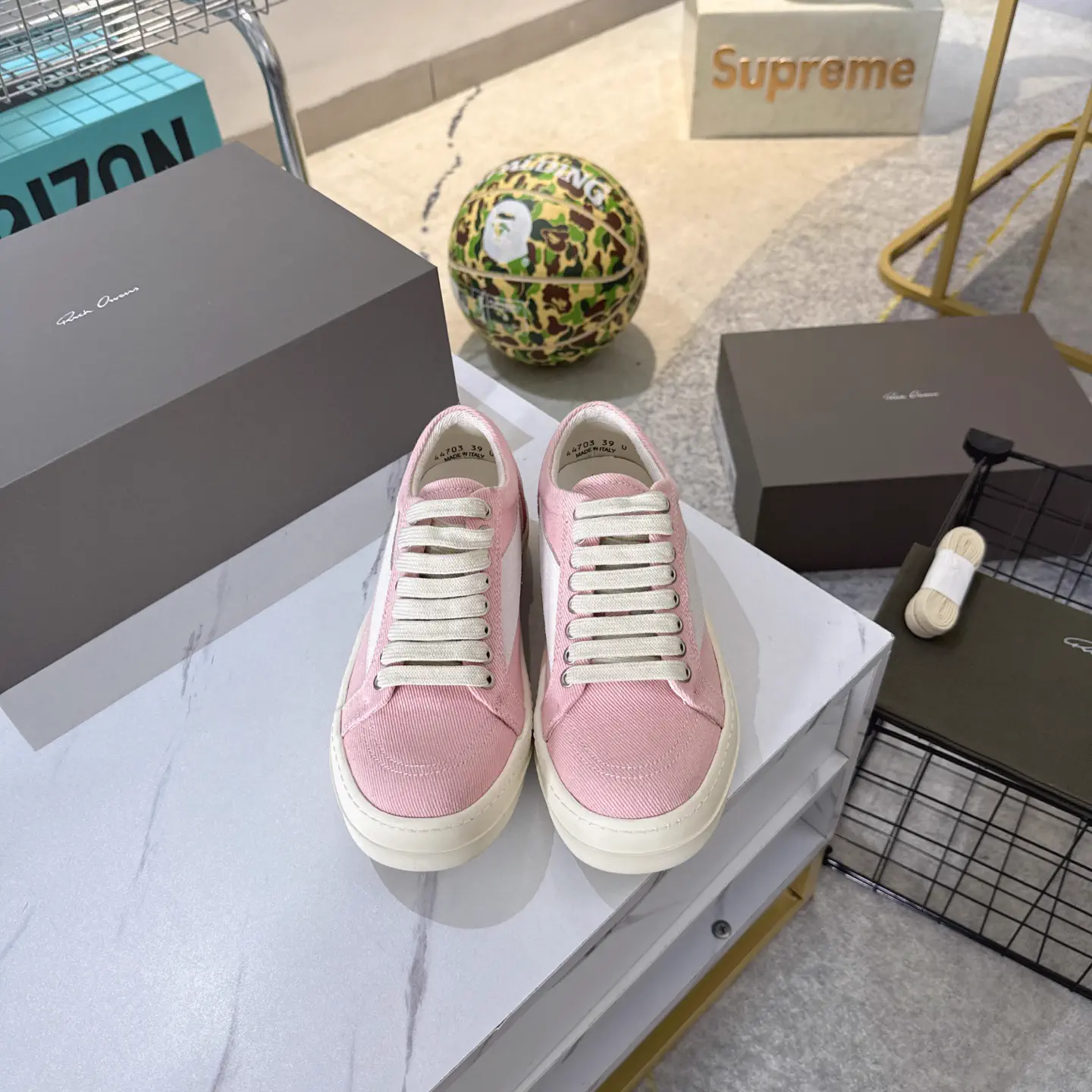 Pink Low-Top Lace-Up Casual Sneakers image 1