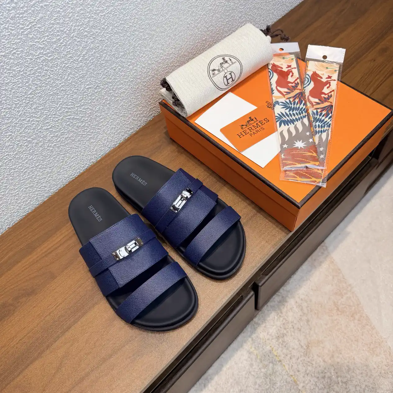 HERMES Kazimir Sandals Classic Colorway image 1