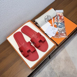 HERMES Oran Leather Slide Sandal image 1