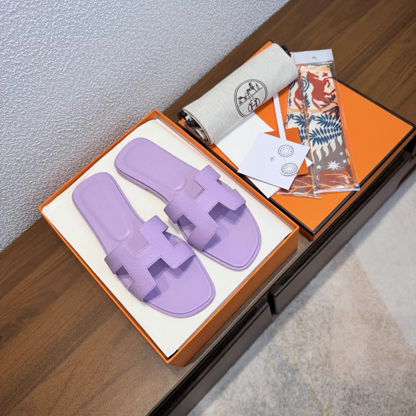 HERMES Oran Leather Sandals image 1