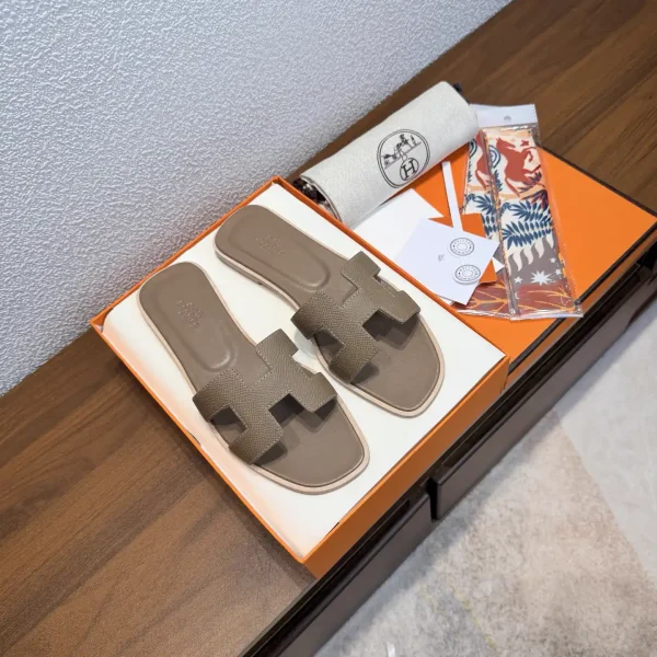 HERMES Oran Slide Sandals image 1
