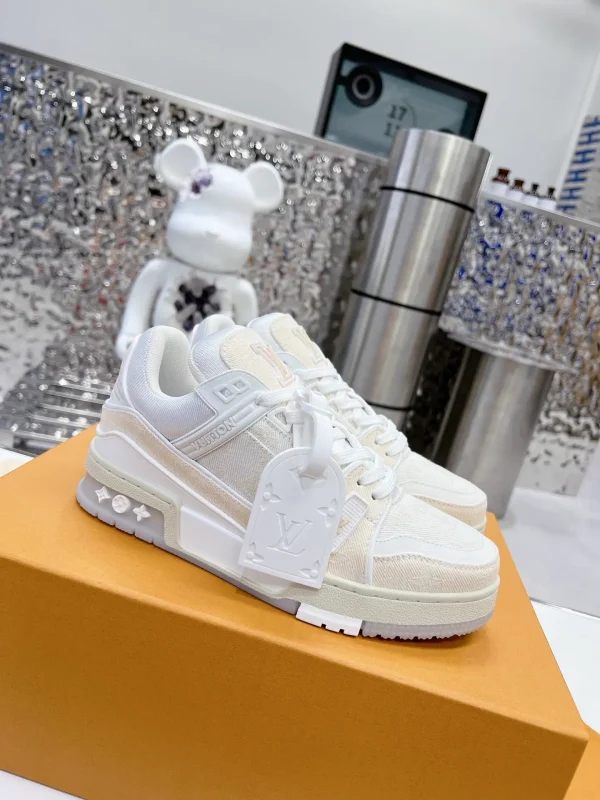 2023 New TRAINER Retro Basketball Sneakers image 1