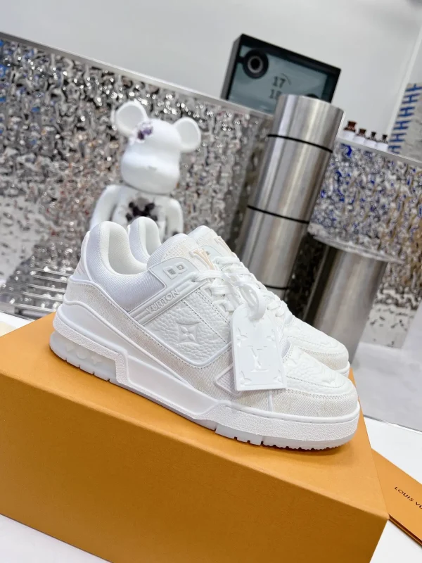 2023 New TRAINER Retro Basketball Sneakers image 1