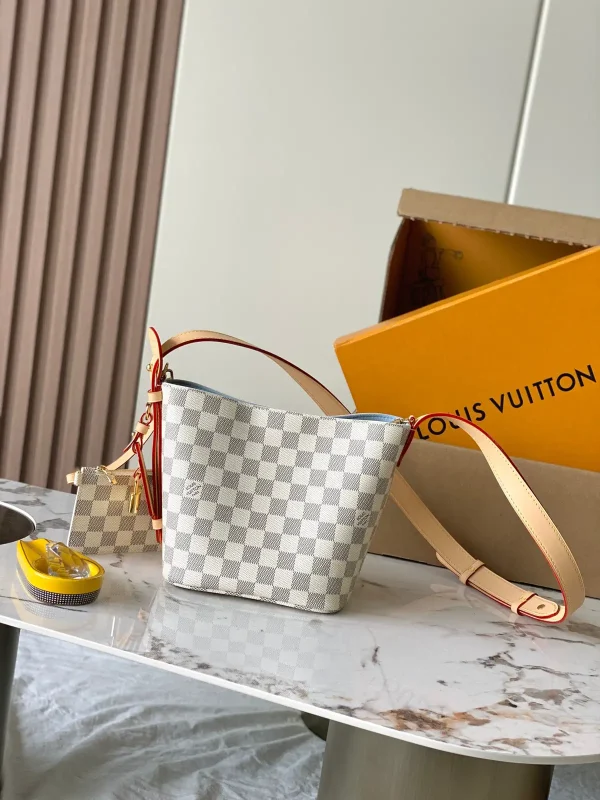 Louis Vuitton Damier Azur Bucket Bag with Pouch image 1