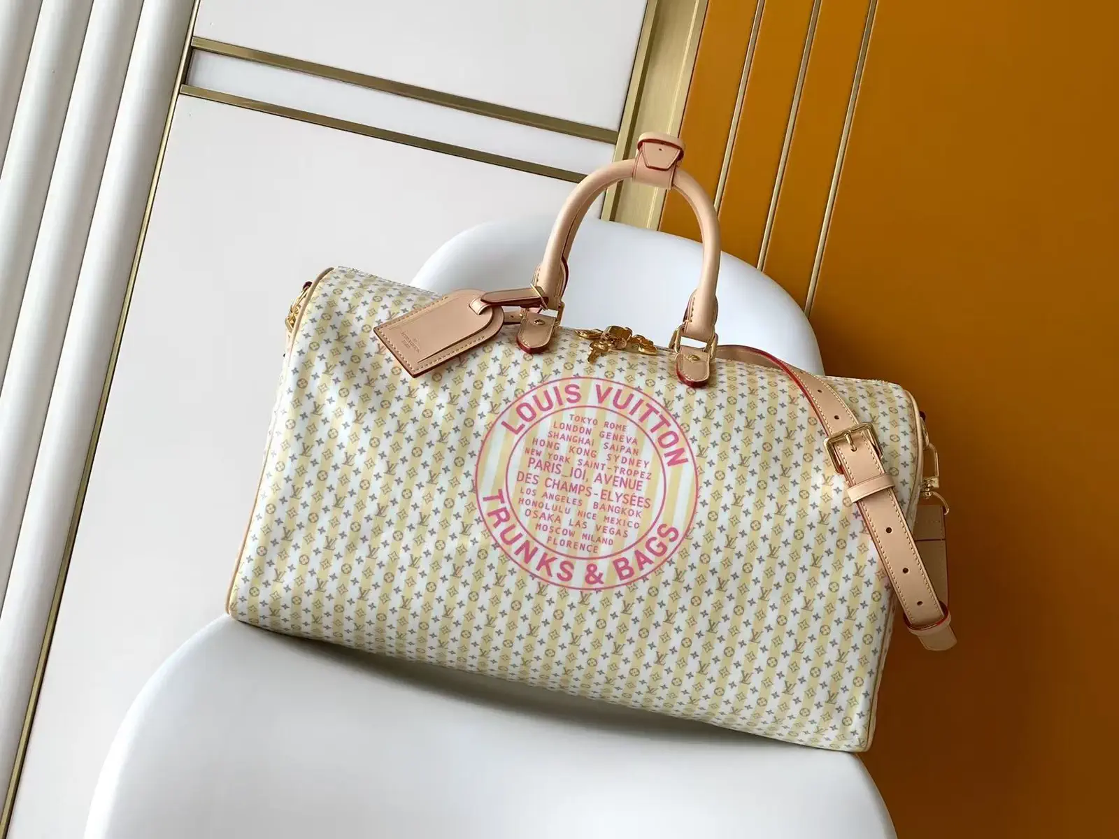 Louis Vuitton Keepall Bandoulière 45 Duffle Bag image 1
