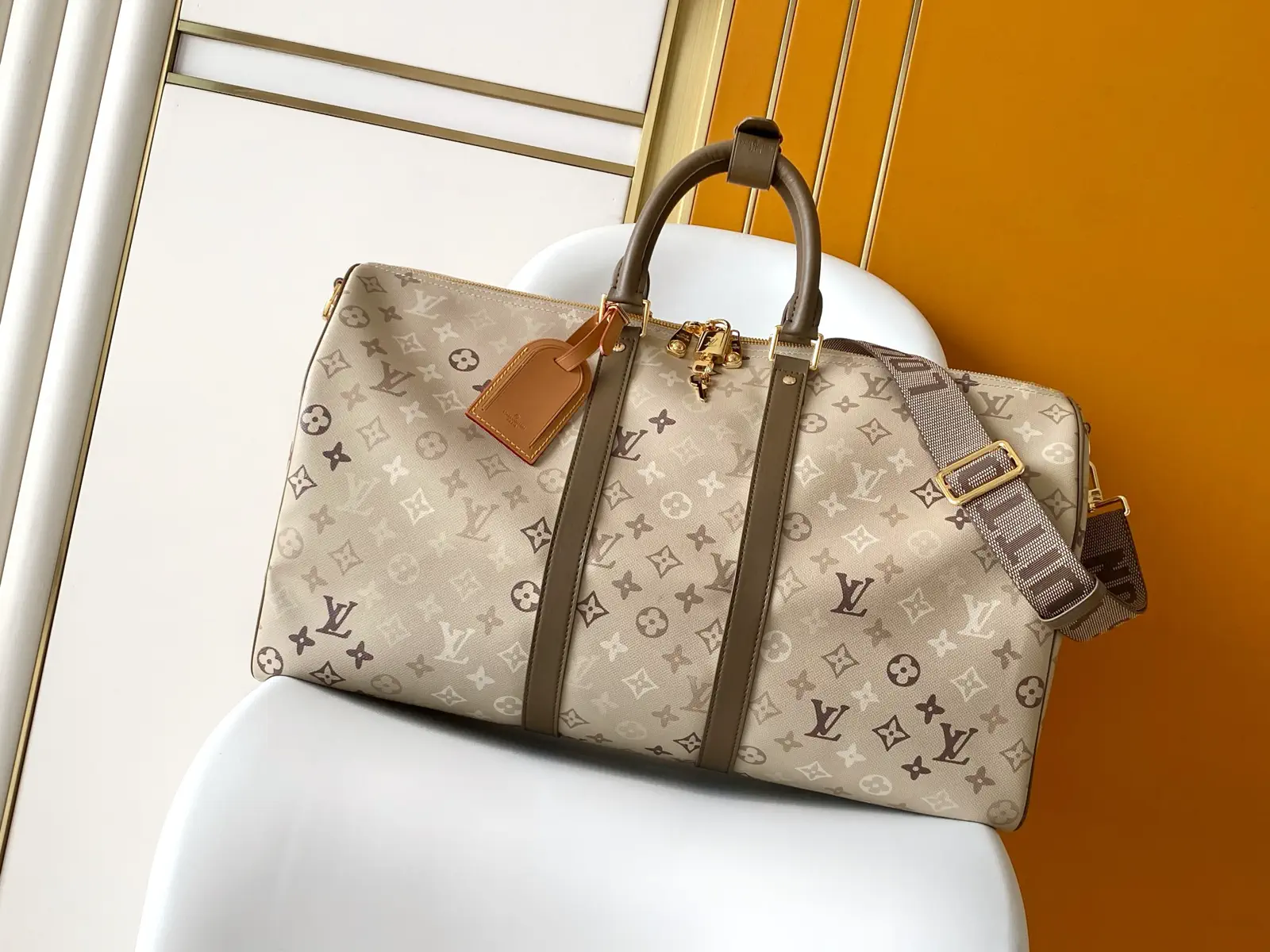 Louis Vuitton Keepall Bandoulière 50 Monogram Duffle Bag image 1