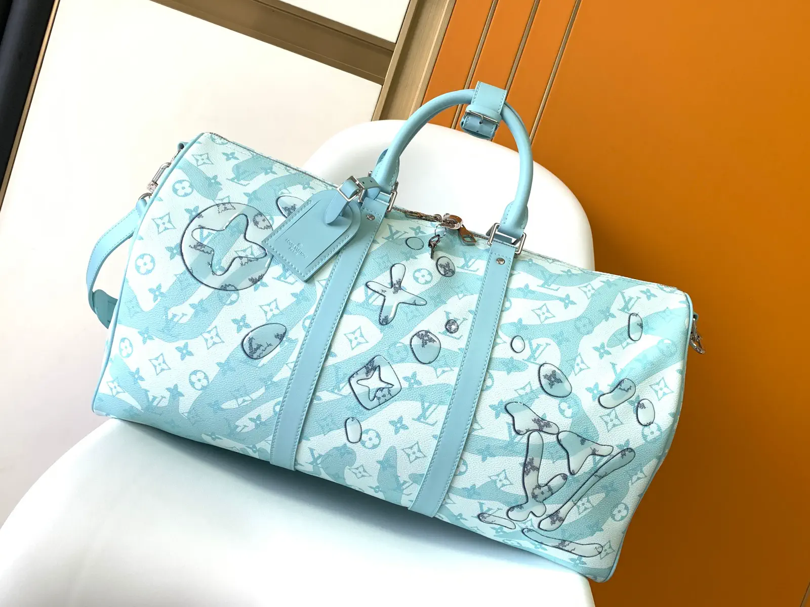Louis Vuitton Keepall Bandoulière 50 Duffle Bag image 1