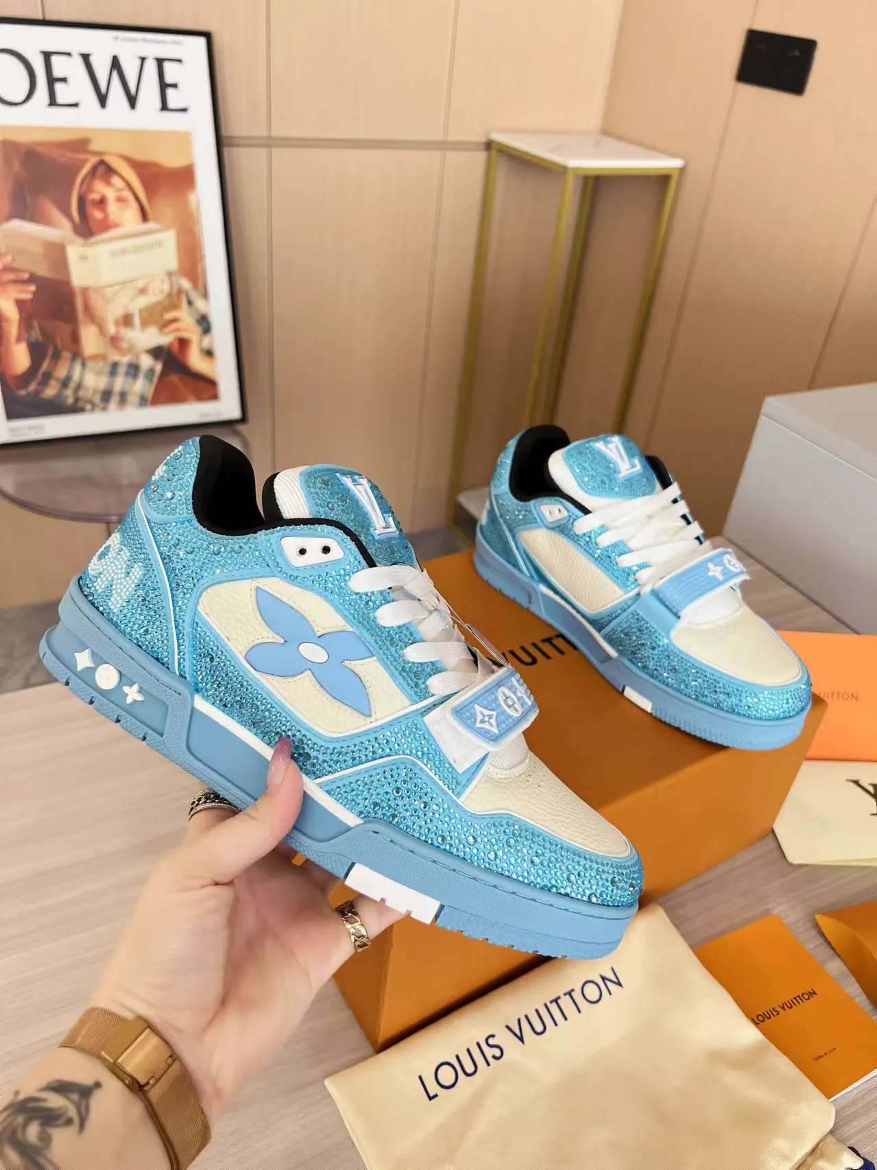 TARINE Trainer Shoes with Rhinestones and Velcro image 1