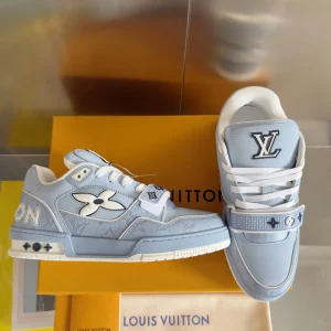 TARINE Casual Trainer image 1