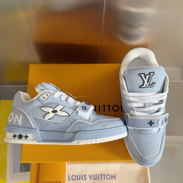 TARINE Casual Trainer image 1