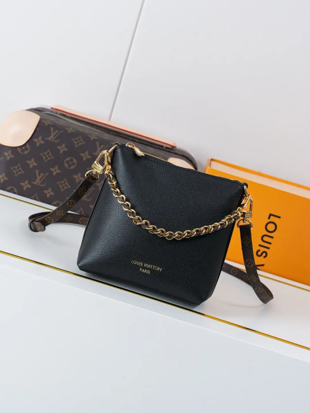 Louis Vuitton Black Multipass Mini Crossbody Bag image 1