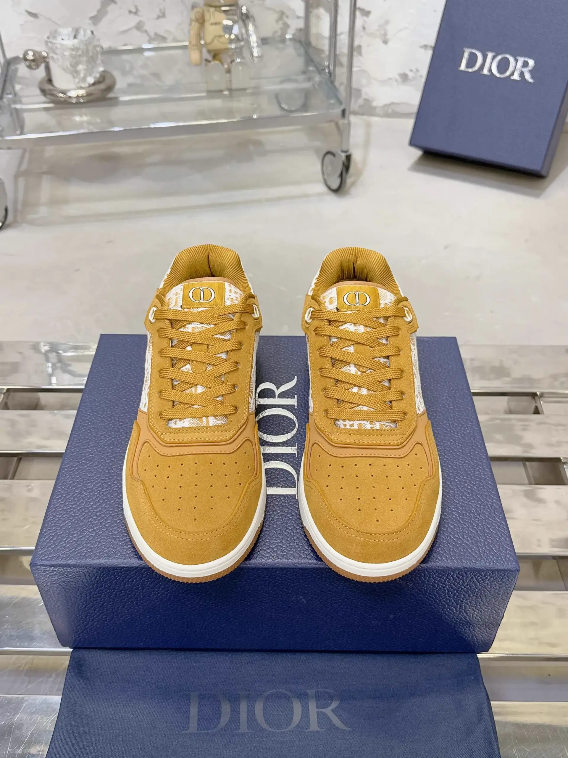 B27 Series Unisex Monogram Stone Texture Casual Low-Top Shoes image 1