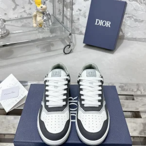 B27 Series Couple Monogram Embossed Casual Shoes image 1