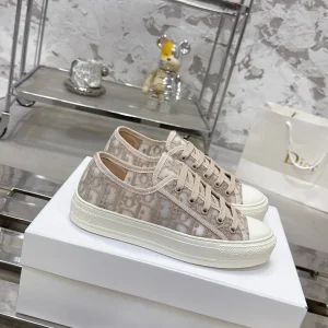 Dior Walkn Series Oblique Embroidered Platform Canvas Shoes image 1