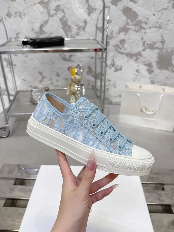 Dior Walkn Series Oblique Embroidered Platform Canvas Shoes image 1