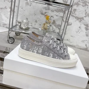Dior Walkn Series Oblique Embroidery Platform Canvas Shoes image 1