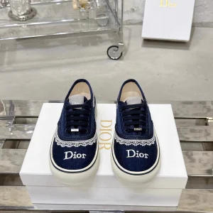 Dior Saltwind Retro Oblique Canvas Sneakers image 1