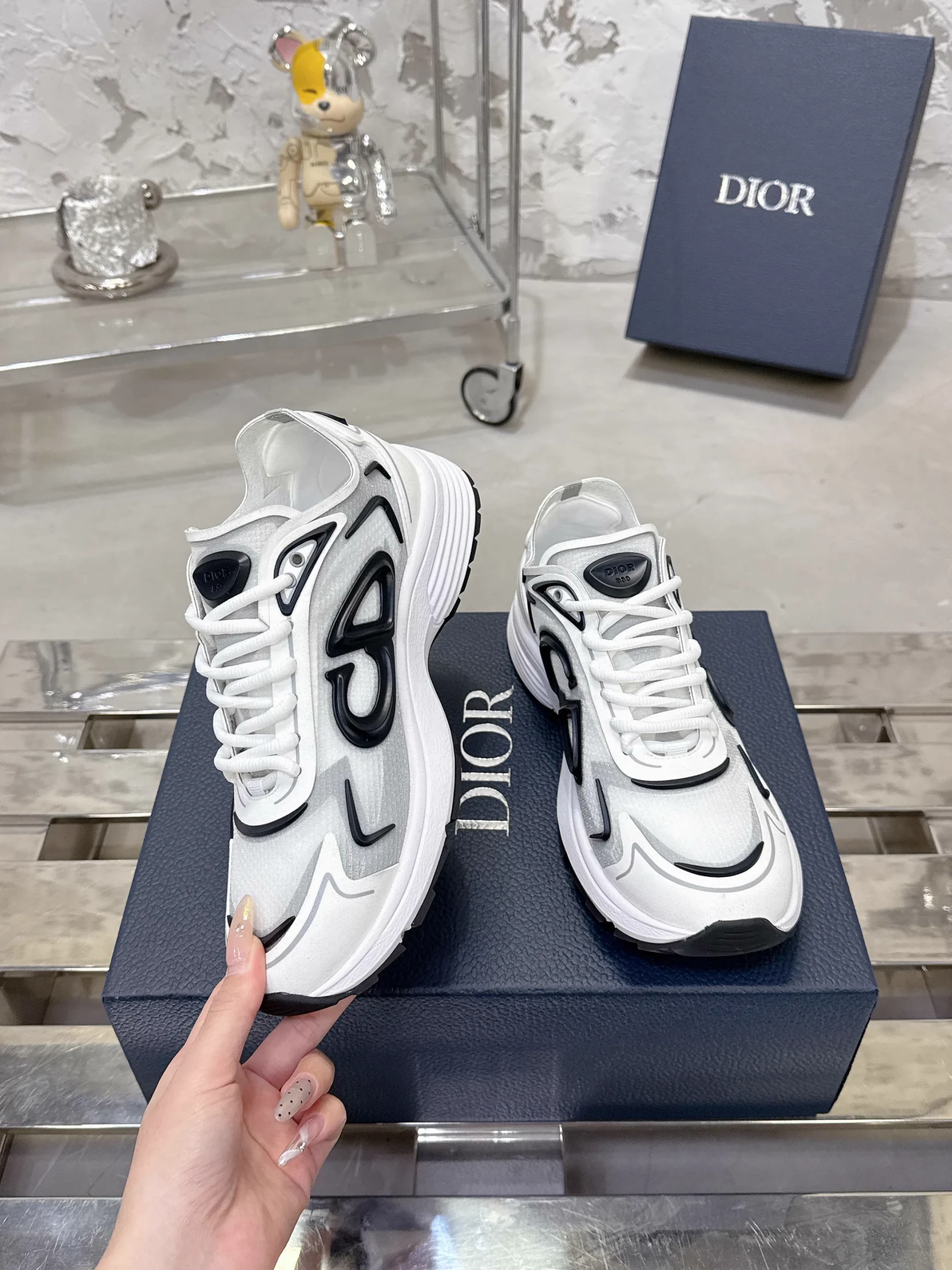 B30 Countdown Tech Casual Sneakers image 1