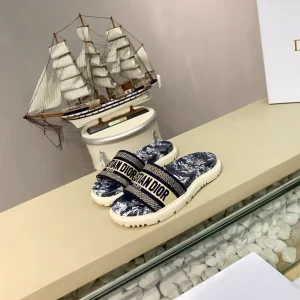 DIOR Early Spring Jacquard Embroidery Platform Slippers image 1