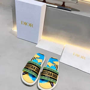 DIOR Early Spring Jacquard Embroidery Platform Shoes image 1