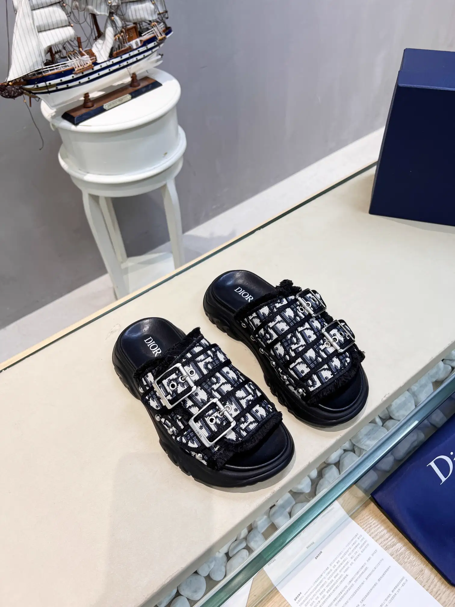 Dior High Version Thick Sole Shoes with Original Outsole image 1